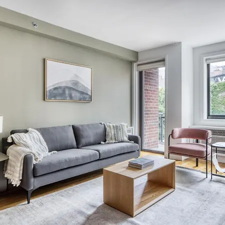 Central Chelsea 1Br W Gym Balcony Doorman Nyc-33